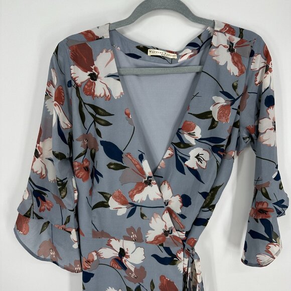 3/$25 Wayward Fancies Eshakti Floral Wrap Blouse Top L Flare Bell 3/4 Sleeves - Picture 5 of 8
